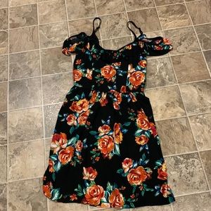 Xhilaration Medium Floral Dress